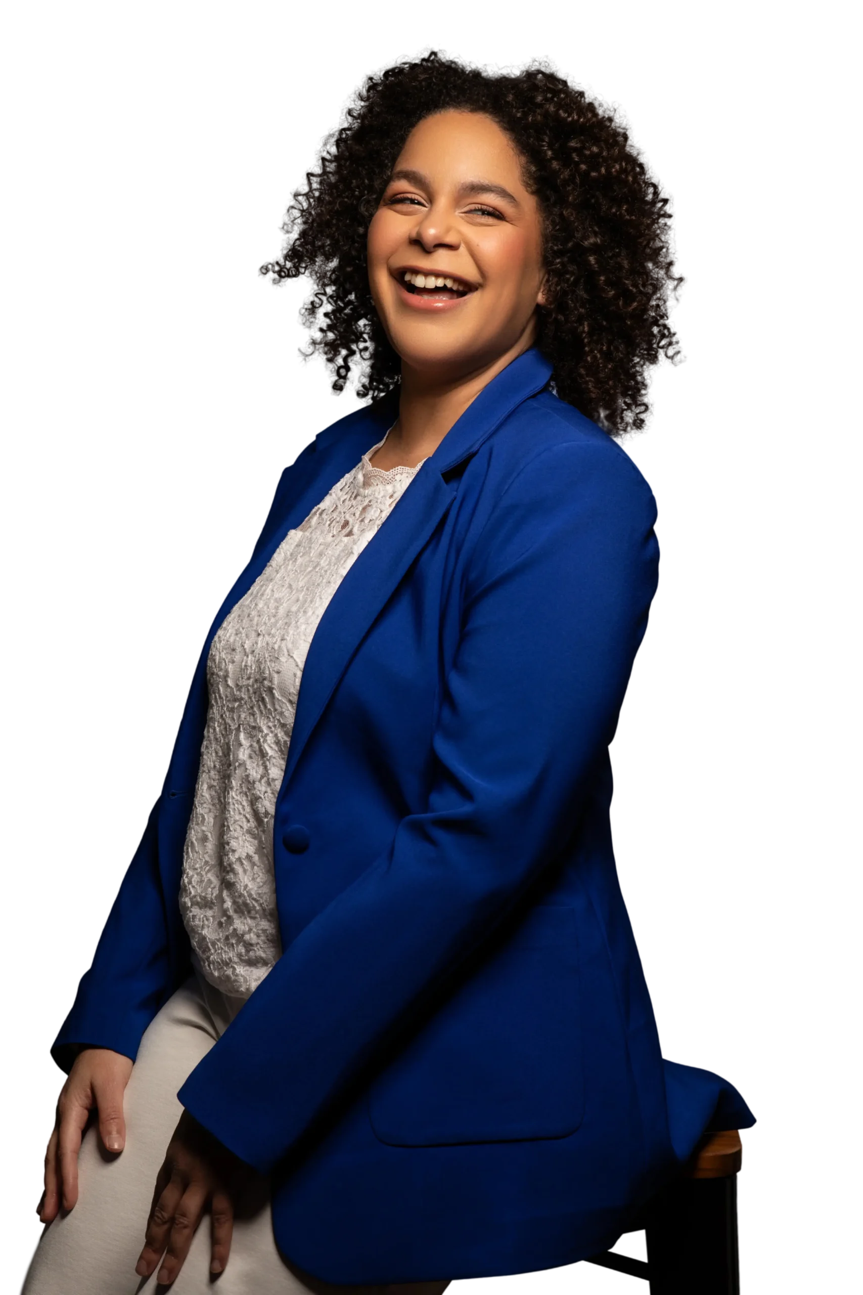 Elodie Kona, trainer en schrijfcoach gespecialiseerd in ongemakkelijke gesprekken